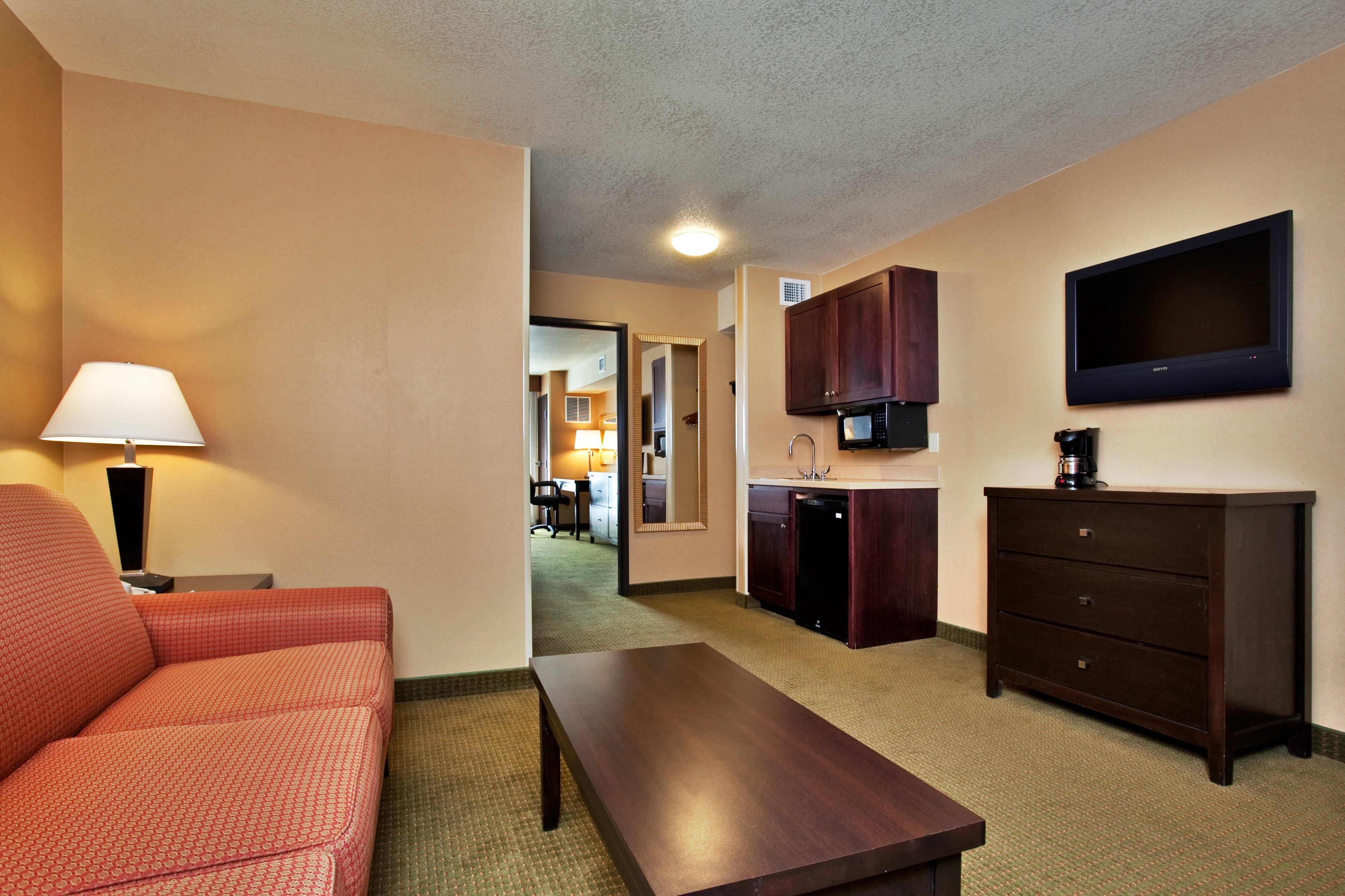 Comfort Inn & Suites Goodland Exterior photo